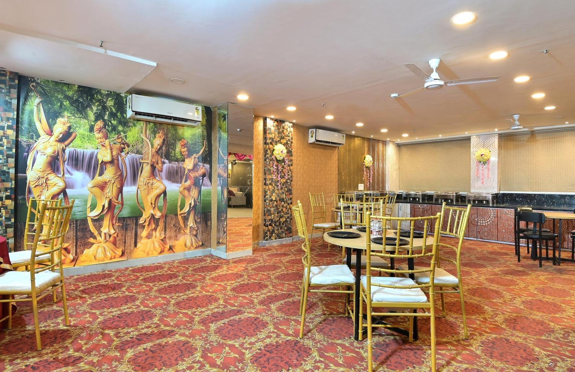 Hotel Red York By Byob Hotels نويدا المظهر الخارجي الصورة