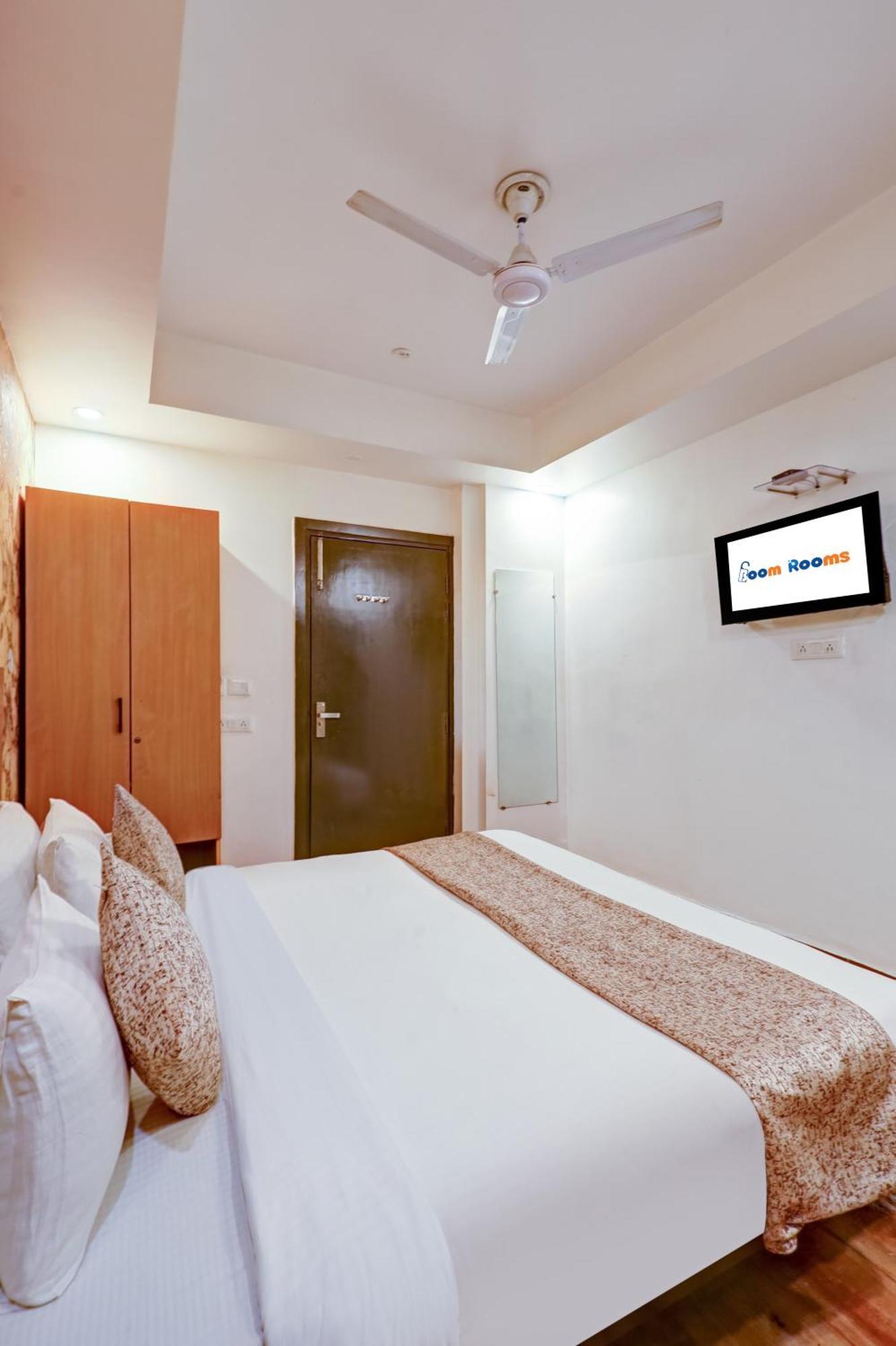 Hotel Red York By Byob Hotels نويدا المظهر الخارجي الصورة