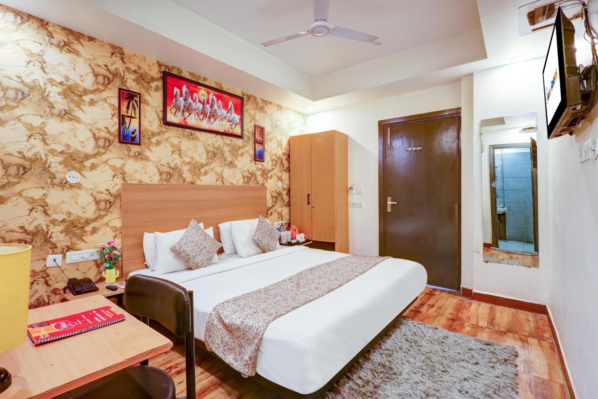Hotel Red York By Byob Hotels نويدا المظهر الخارجي الصورة