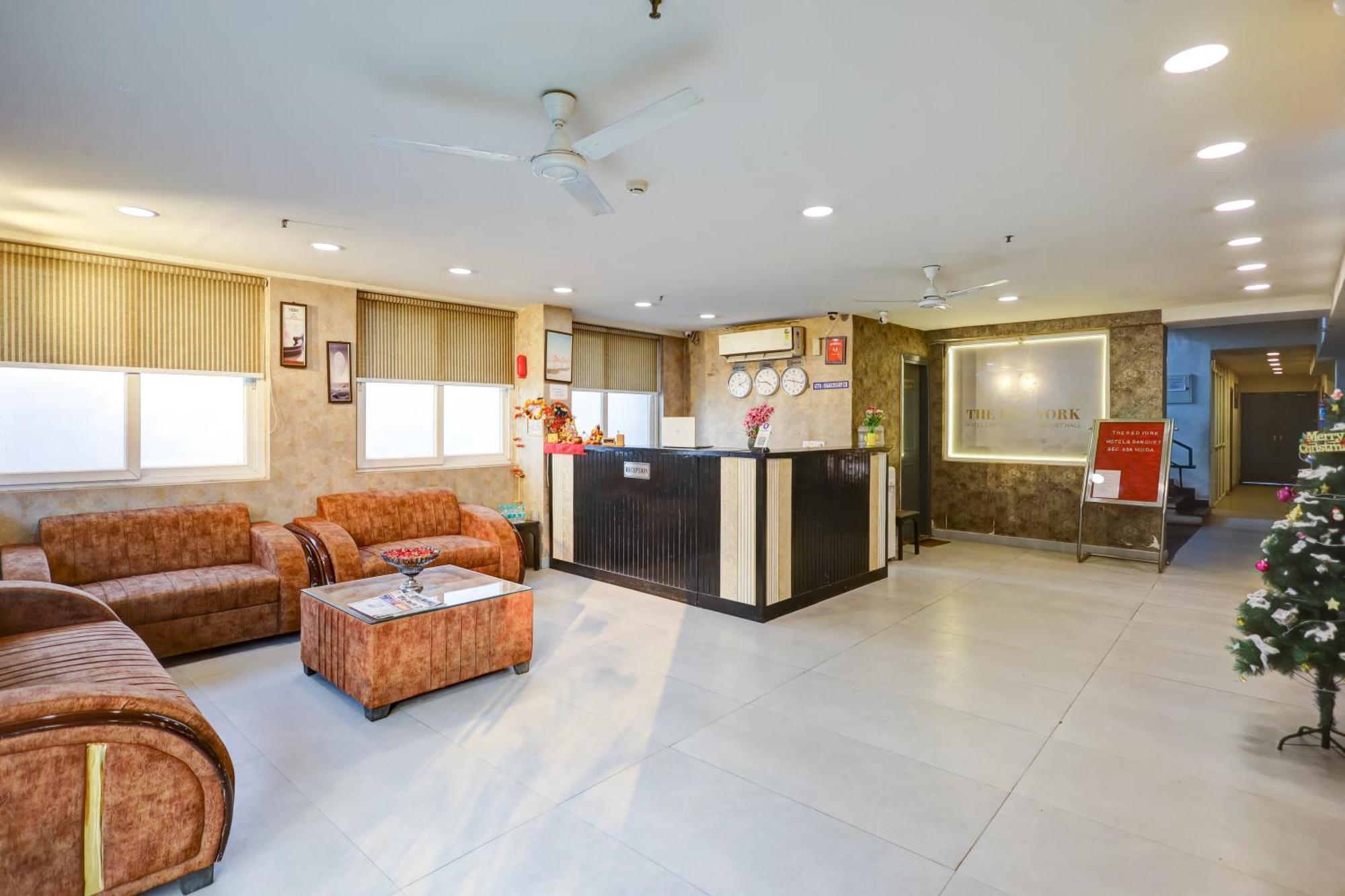 Hotel Red York By Byob Hotels نويدا المظهر الخارجي الصورة